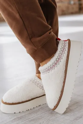 Isabella Suede Contrast Slippers | DROPSHIP