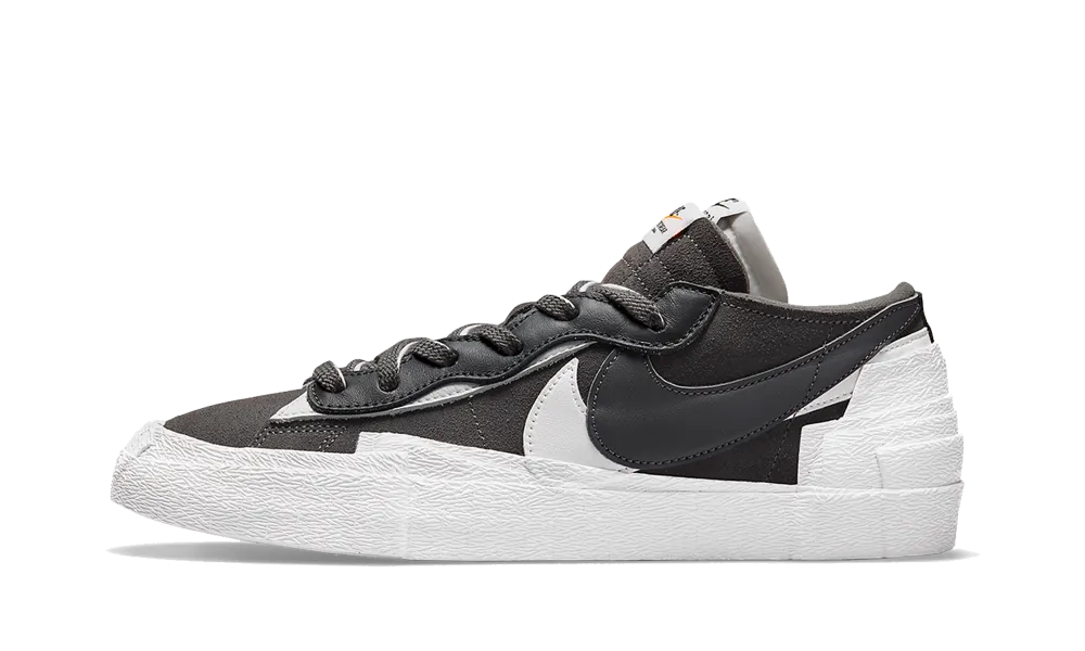 Nike Blazer Low sacai Iron Grey