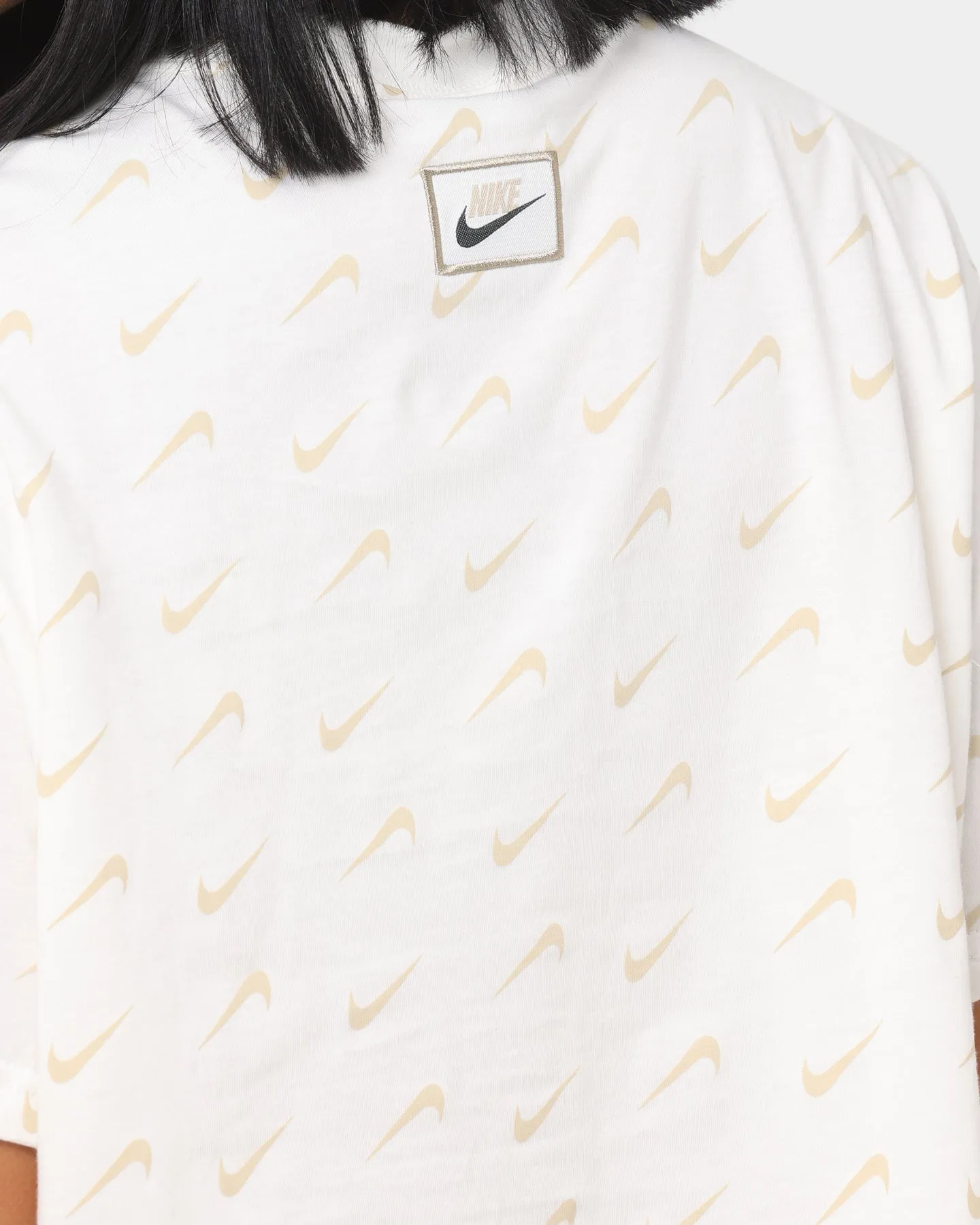 Nike Women's Sportswear Icon Clash Oversized Short Sleeve T-Shirt Sail
