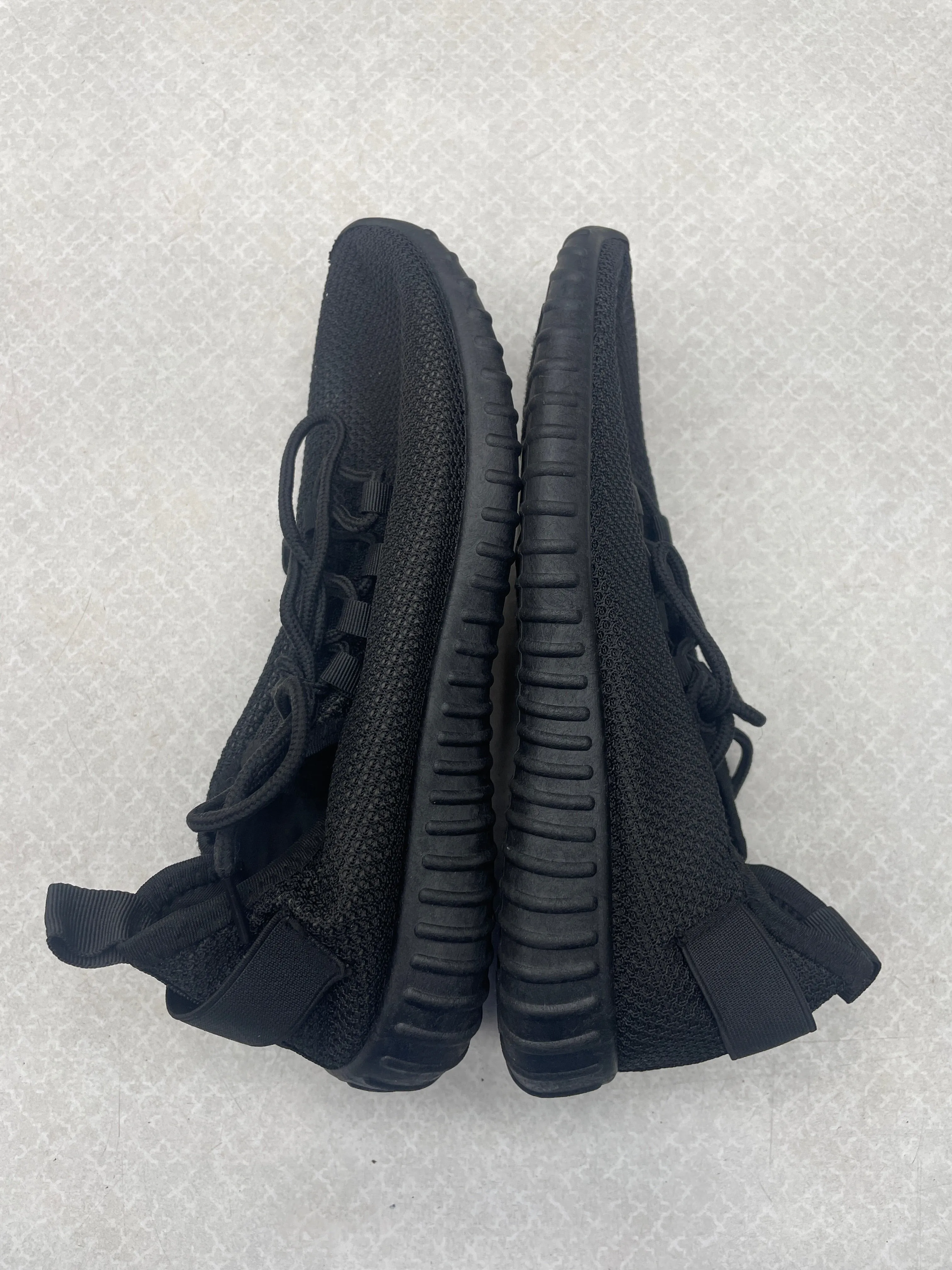 Shoes Athletic By Clothes Mentor In Black, Size: 9