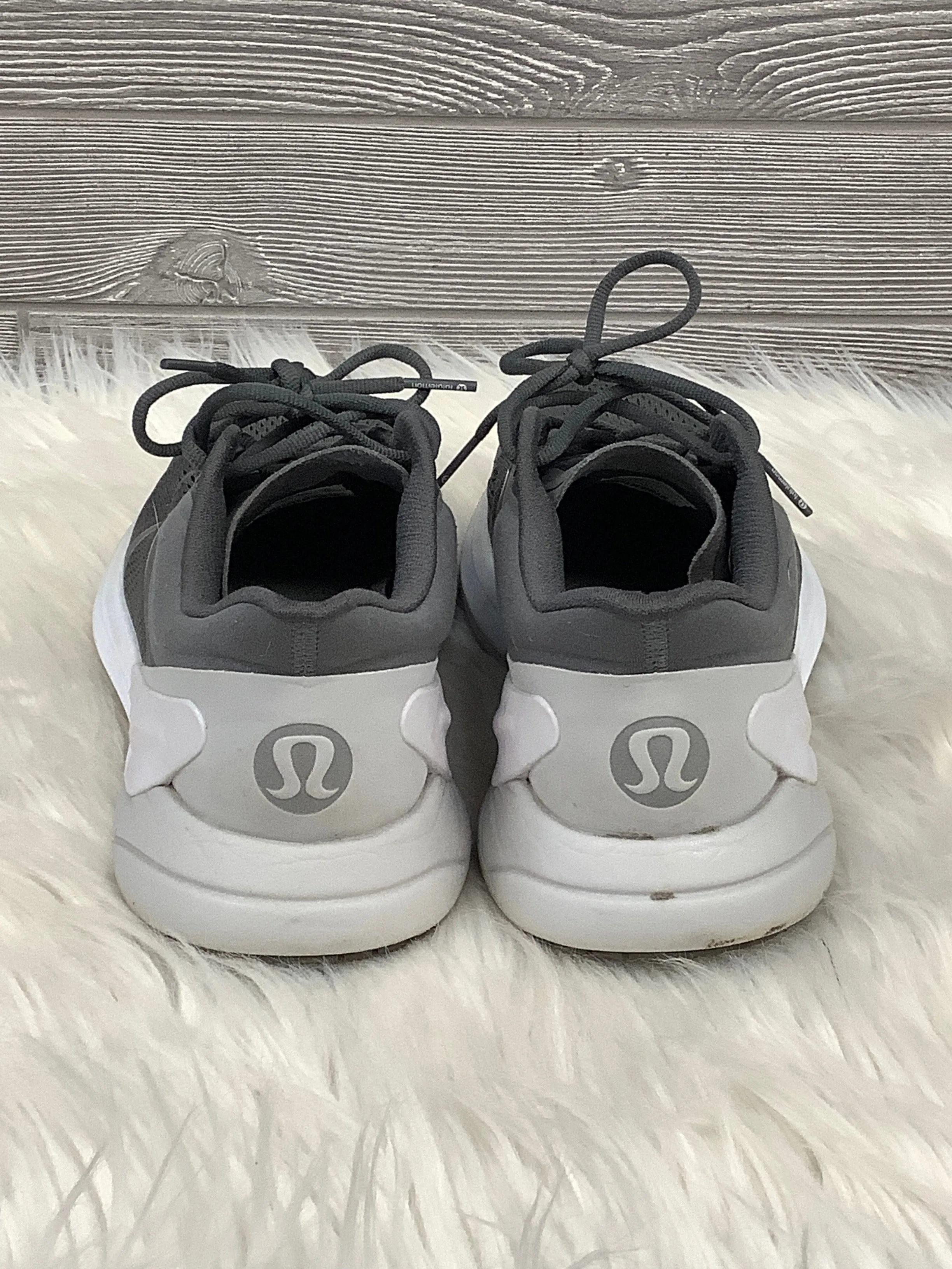 Shoes Athletic By Lululemon In Grey, Size: 7.5