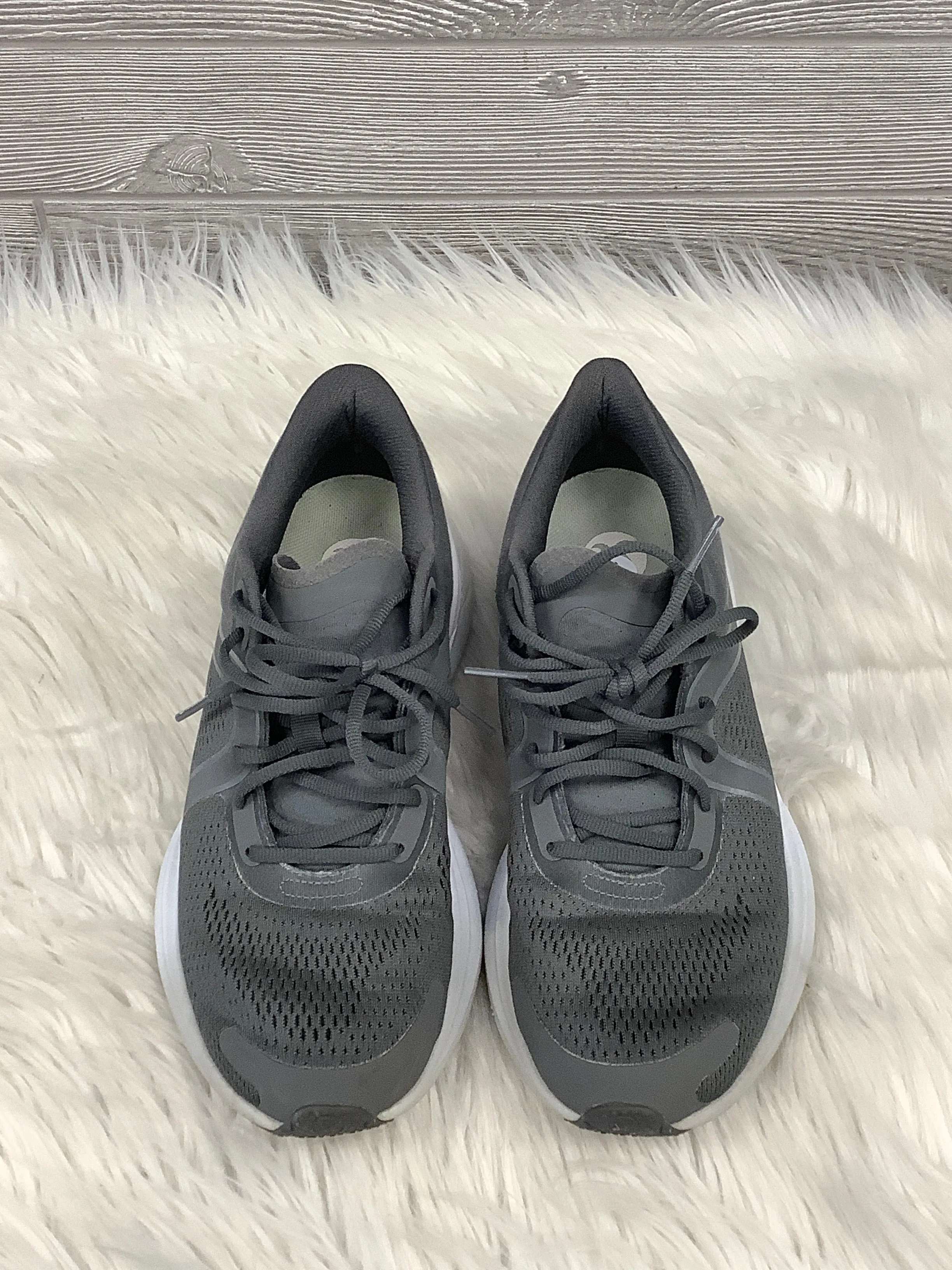 Shoes Athletic By Lululemon In Grey, Size: 7.5