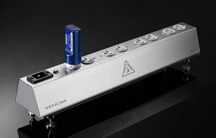 Shunyata Research Defender Power Conditioning Module