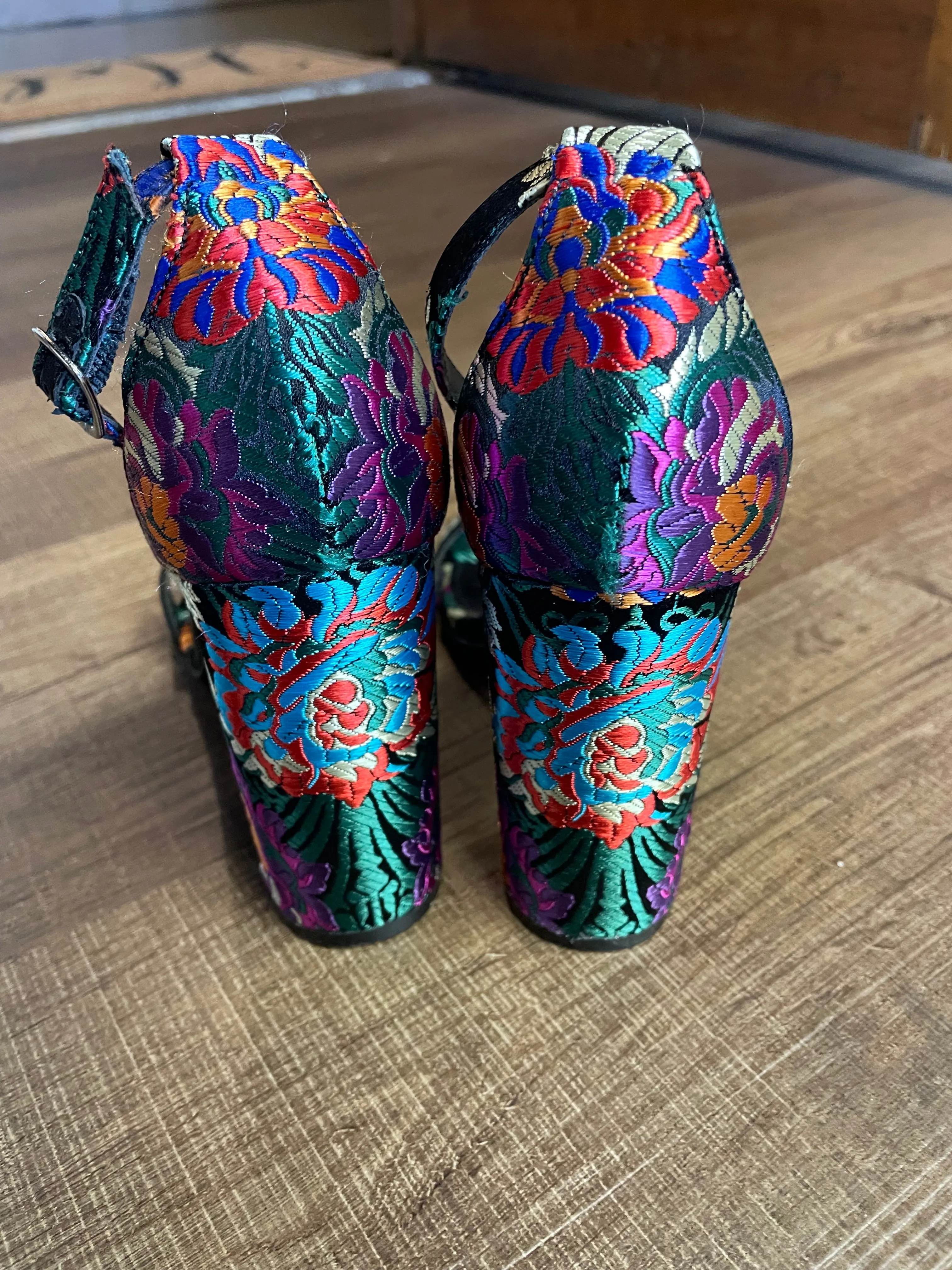 Steve Madden Carrson Heels (7.5)