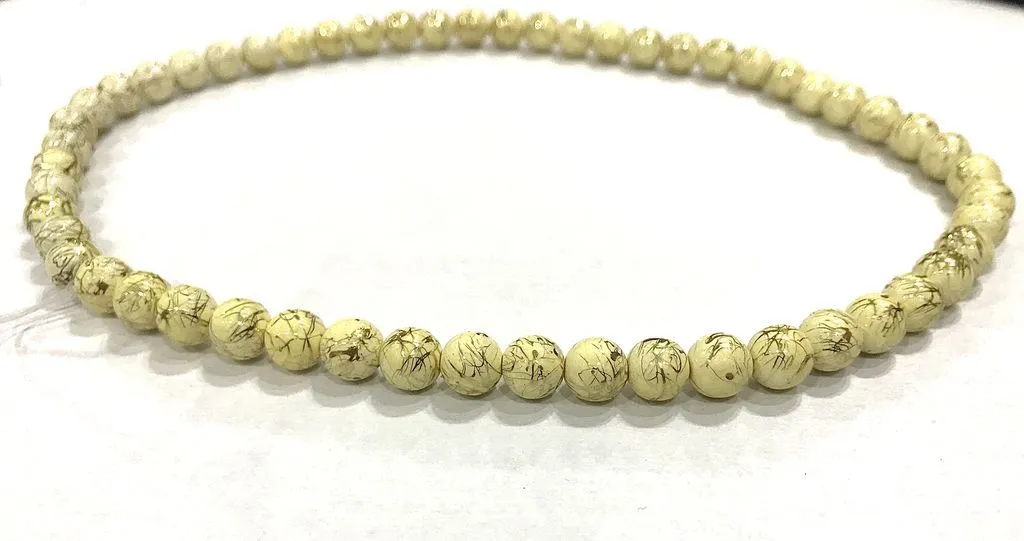 Yellow Circular Plastic Beads (7 mm)